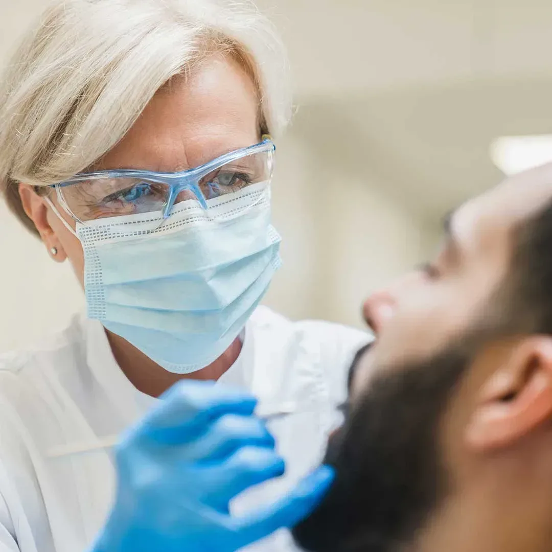 gum specialist in dubai