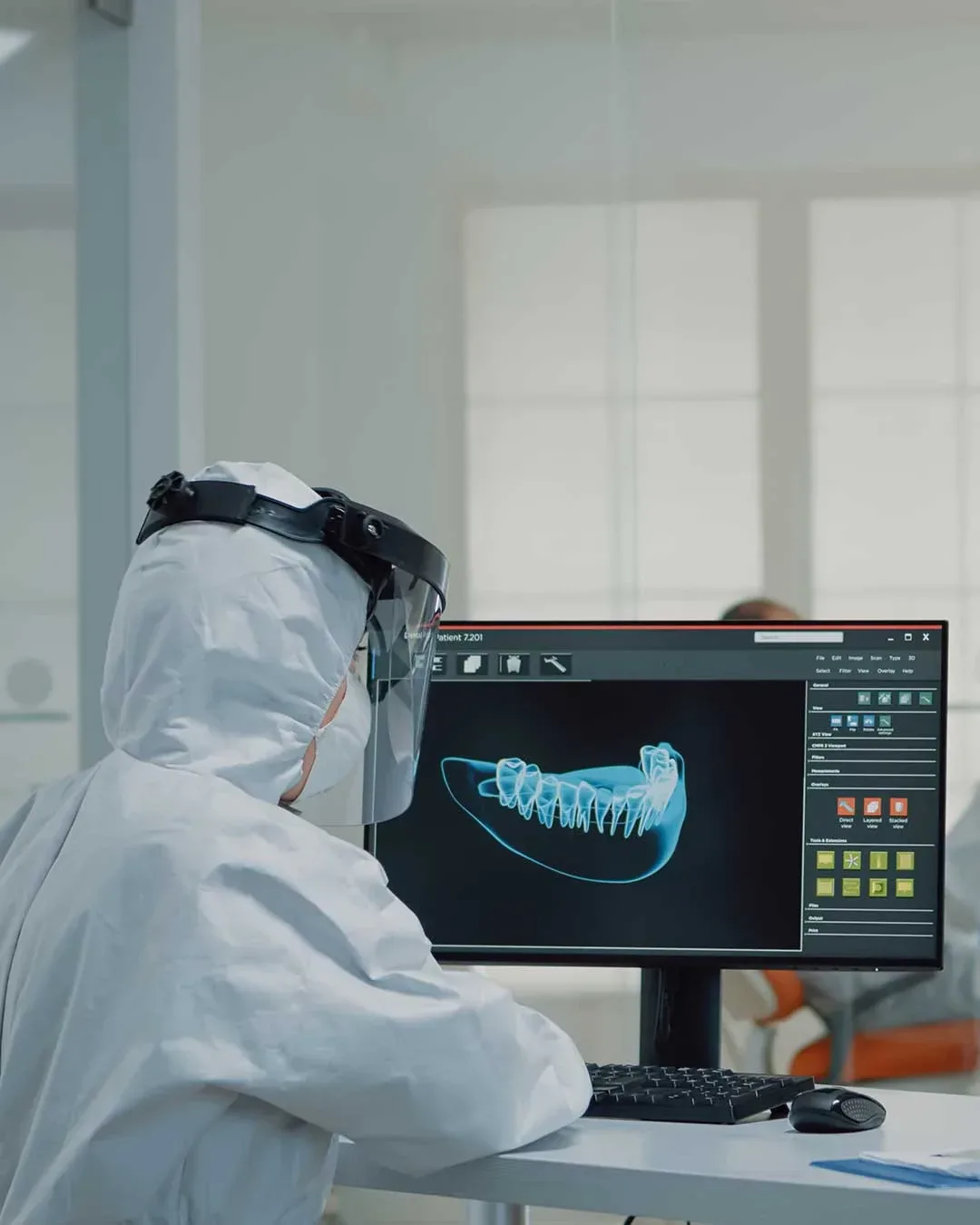 teeth cleaning dubai